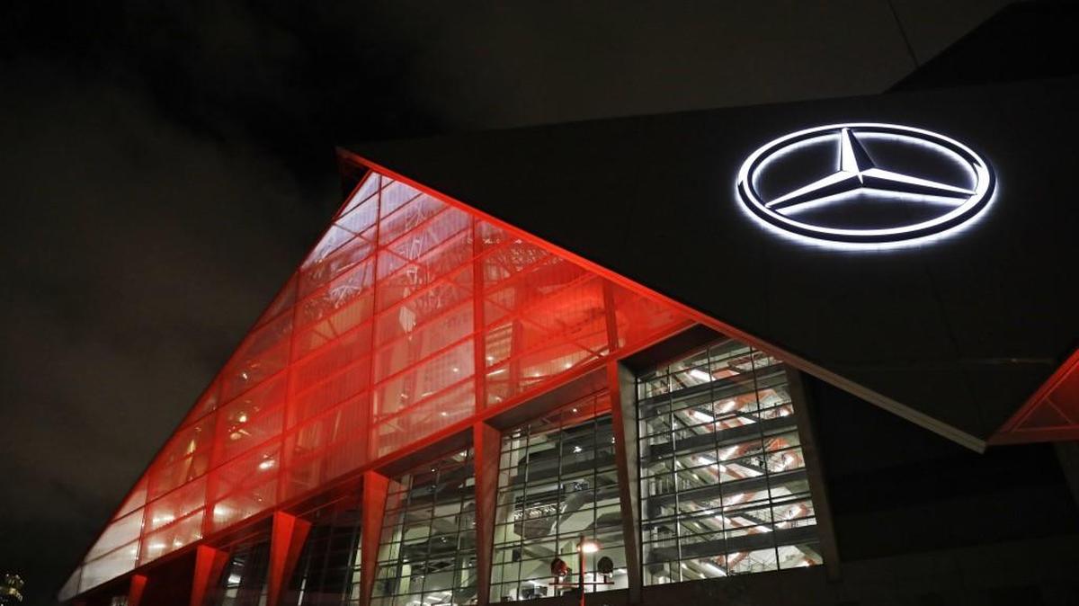 The Mercedes-Benz Stadium, the new home of the Atlanta Falcons football team, will make its regular-season debut Sunday.