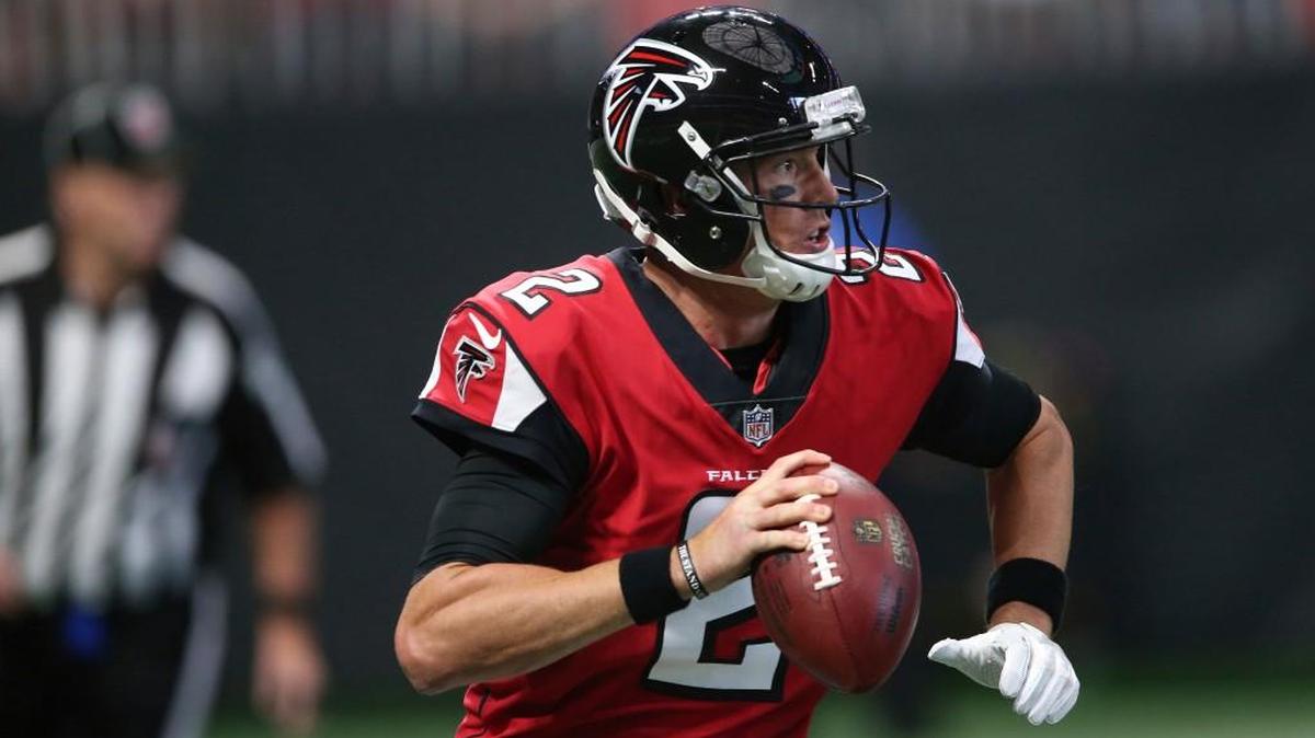 Atlanta Falcons quarterback Matt Ryan wins the Week 6 title in the Miami Herald’s latest NFL quarterback rankings.