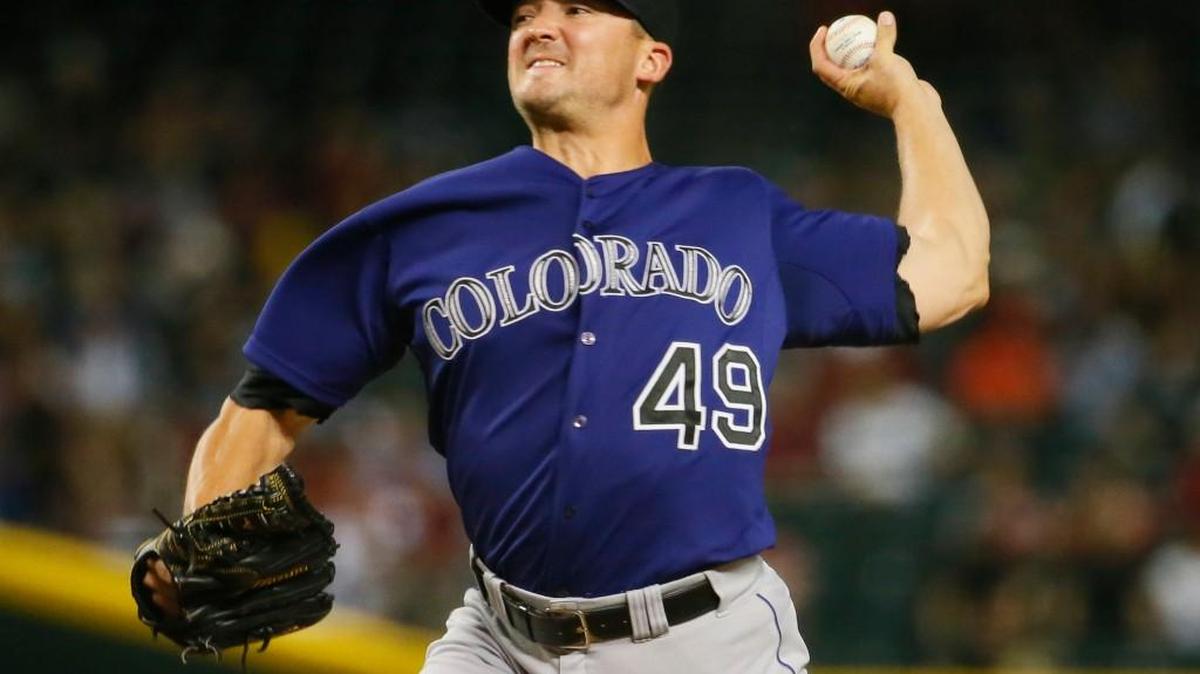 Rex Brothers has a 16-11career record in the major leagues.