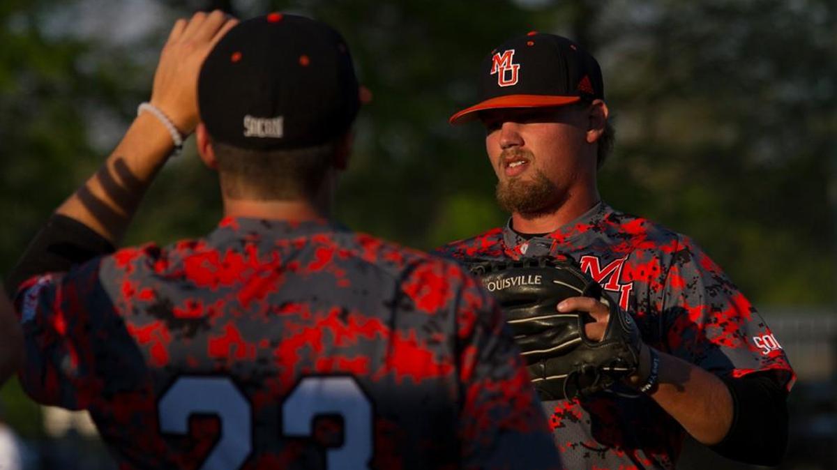 Zach Graveno, right, and the Mercer Bears are 32-6.