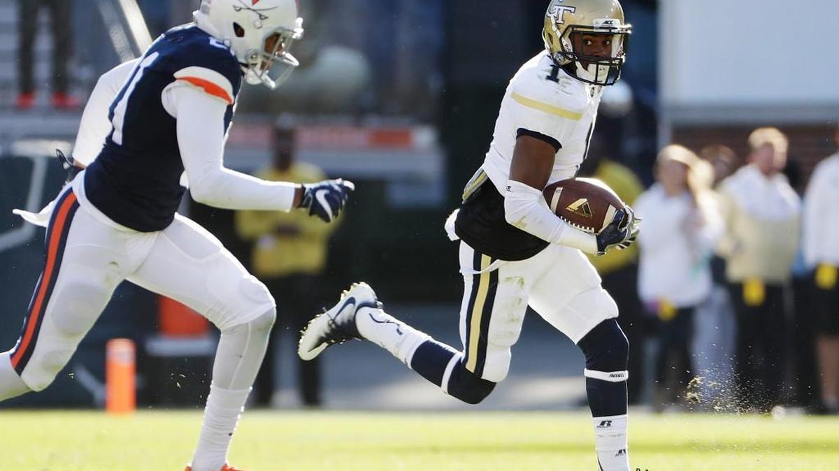 Georgia Tech's Qua Searcy, right, and the Yellow Jackets travel to Georgia on Saturday.