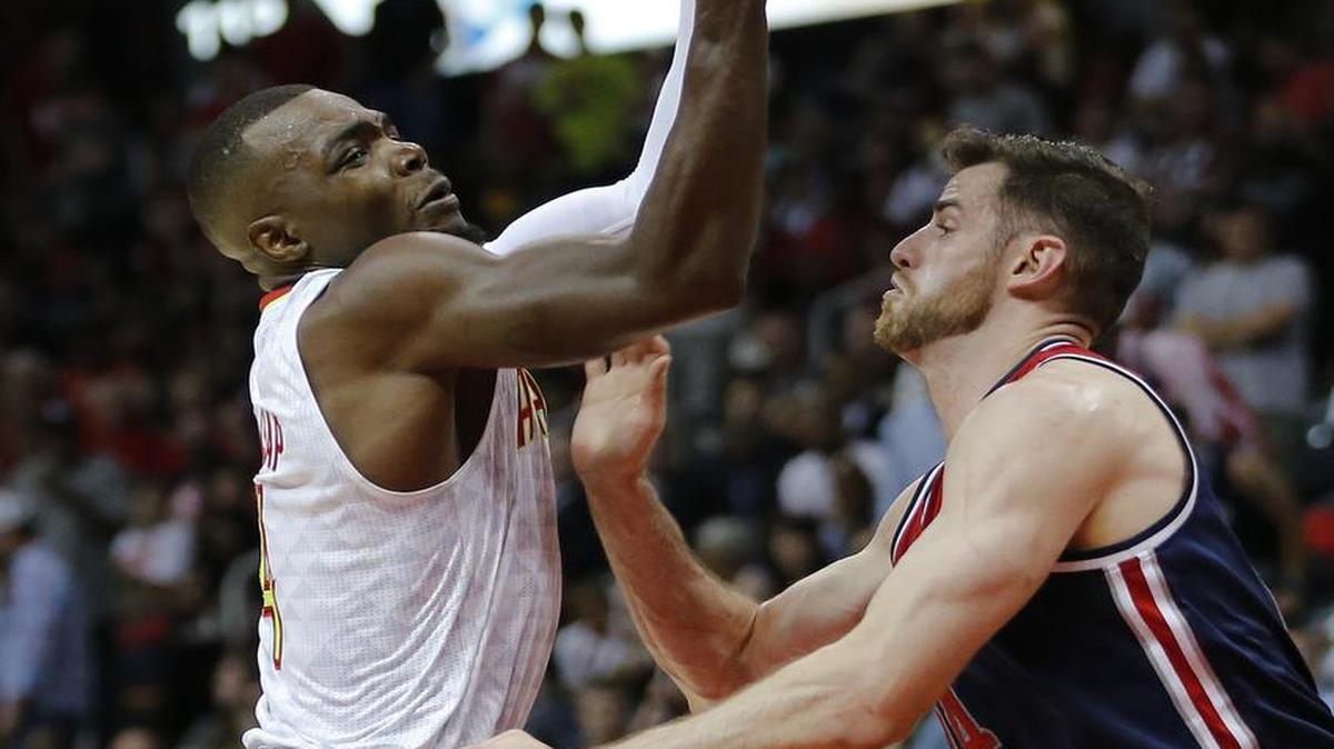 Atlanta Hawks forward Paul Millsap, left, opted out of his contract Monday.