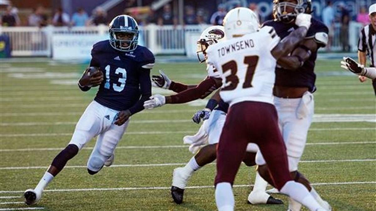 Georgia Southern quarterback Favian Upshaw, left, and the Eagles are 3-0 entering their game Saturday at Western Michigan.