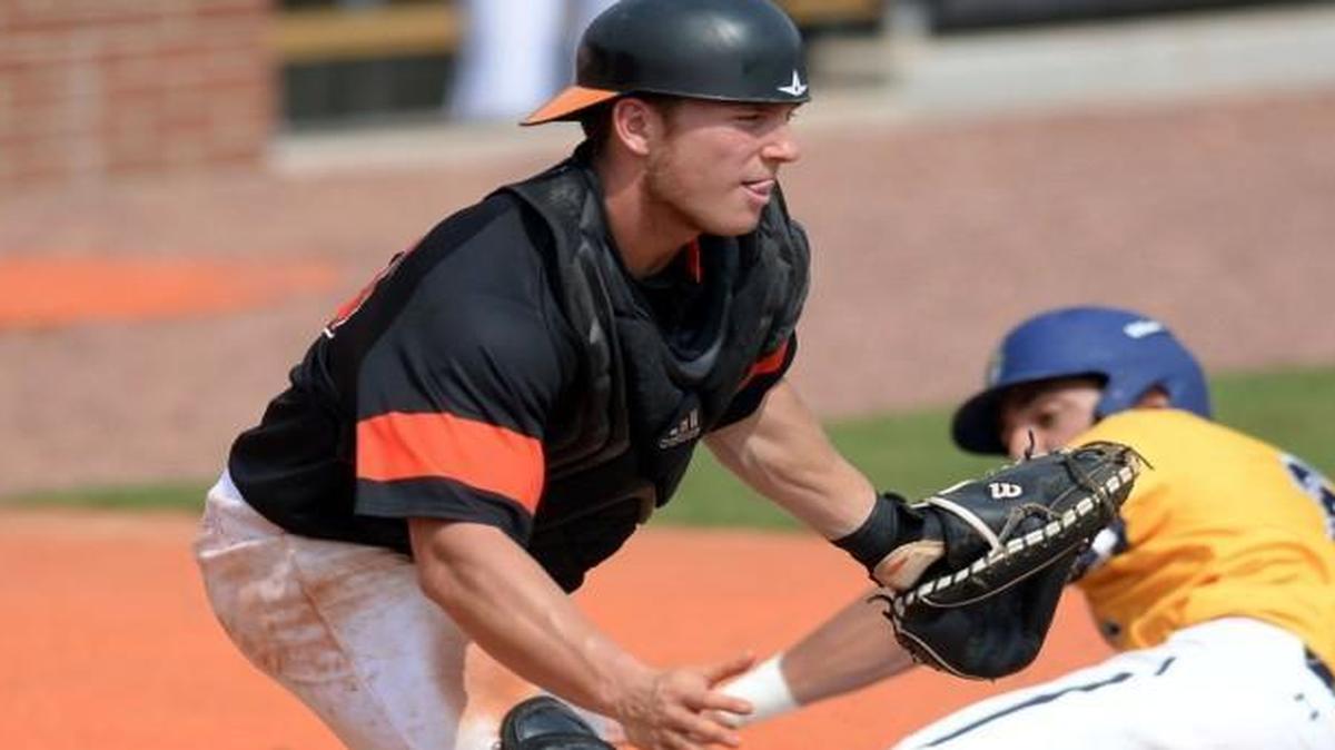 Catcher J.T. Thomas and the Mercer baseball team dropped two-of-three from UNC Greensboro.