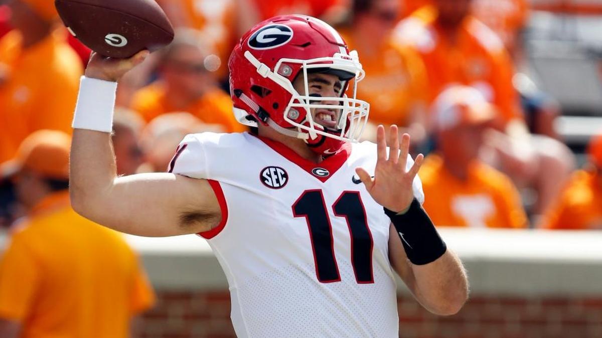 Georgia quarterback Jake Fromm (11) and the Bulldogs travel to Vanderbilt on Saturday.