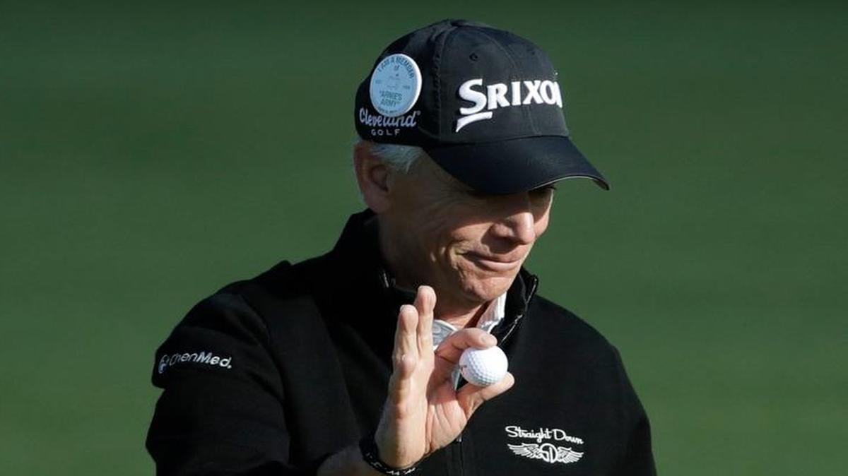 Larry Mize made the cut at the Masters on Friday.